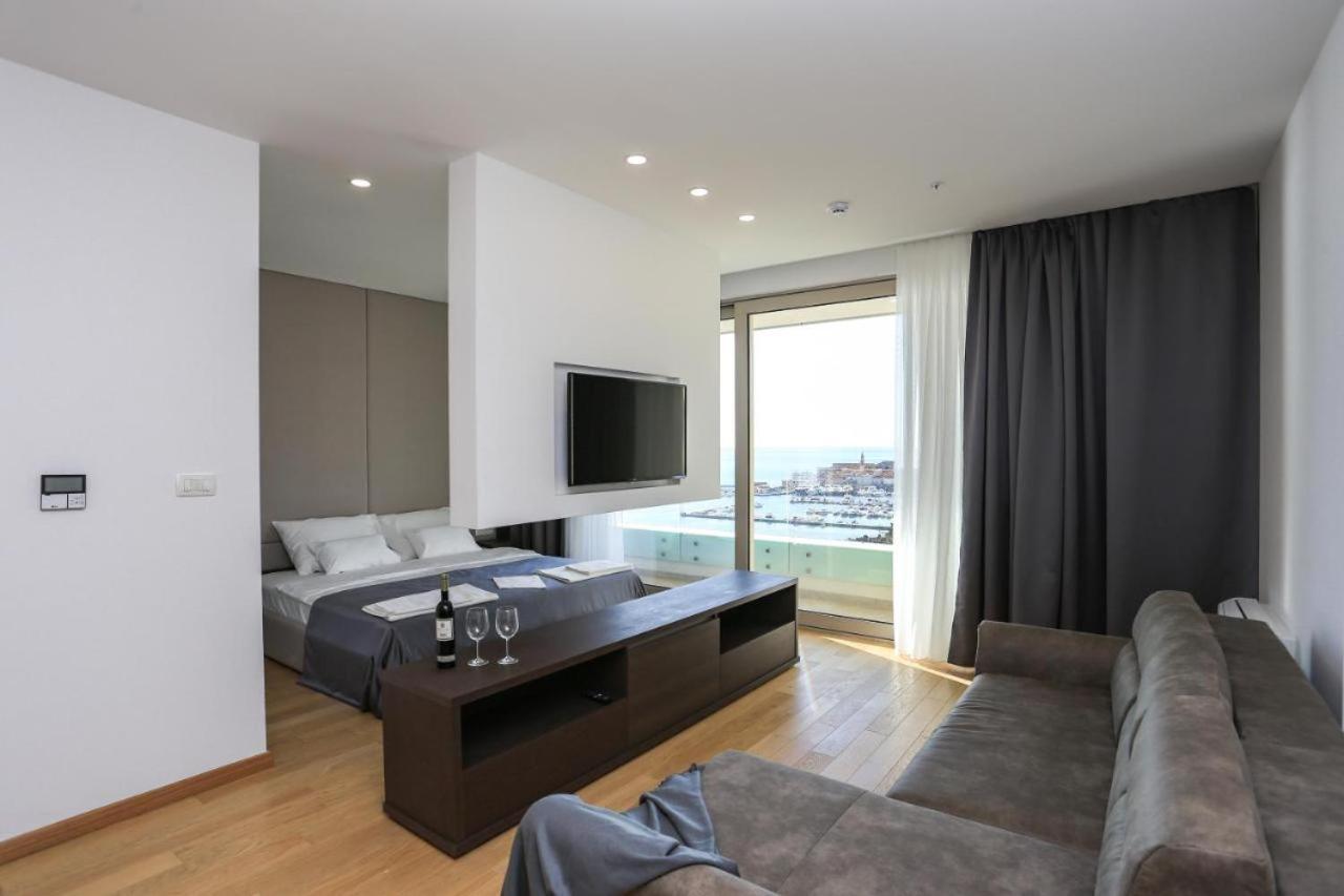 Apartments Lux บุดวา ภายนอก รูปภาพ
