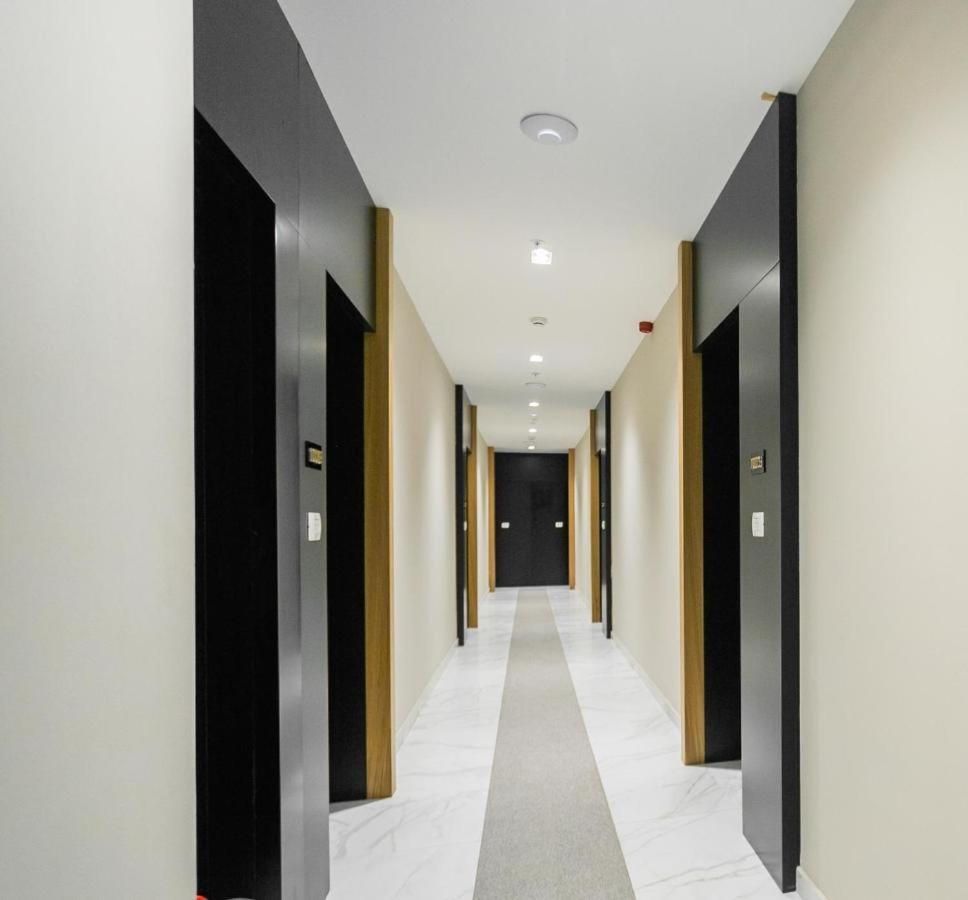 Apartments Lux บุดวา ภายนอก รูปภาพ